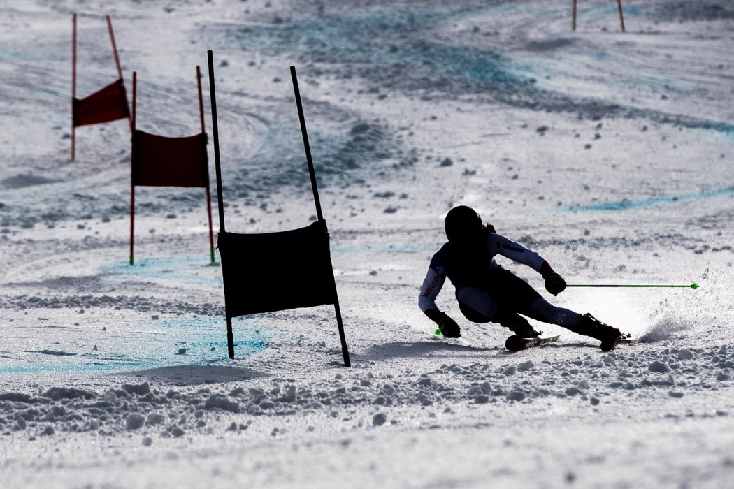 Na černé sjezdovce ve Špindlerově Mlýně se 8. března pojede obří slalom, o den později je na programu slalom.