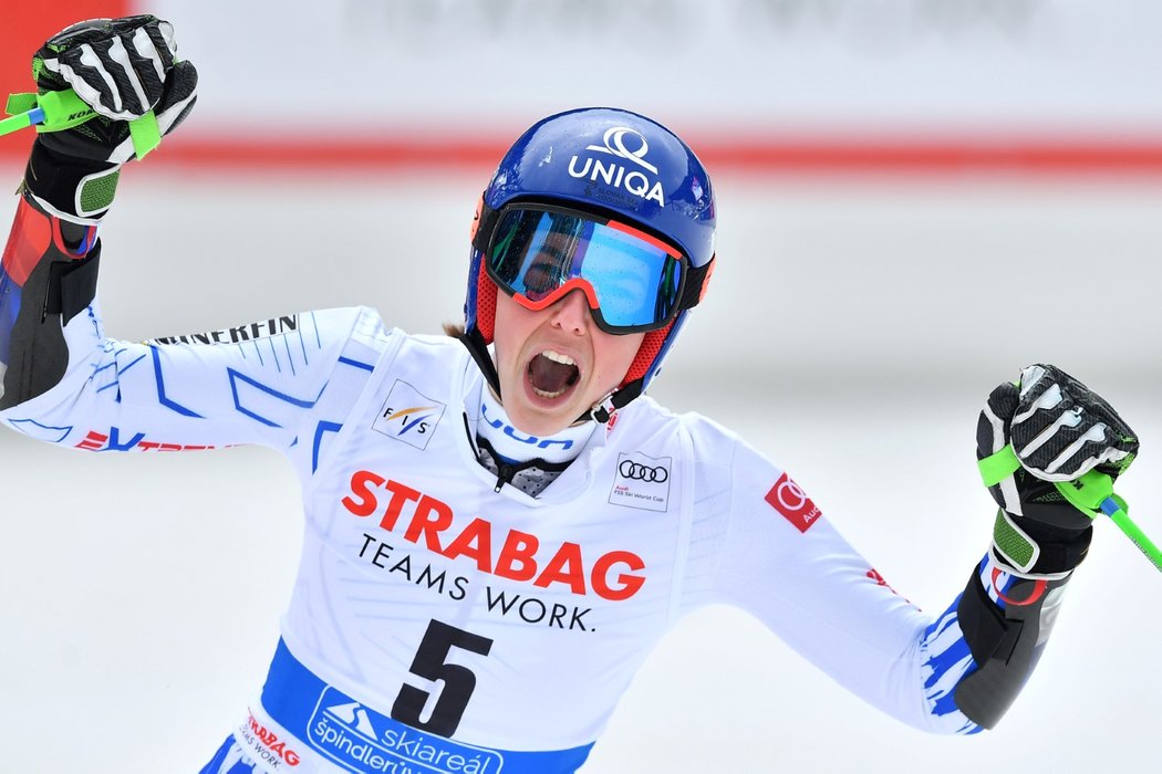 Petra Vlhová si bude muset v Krkonoších dávat pozor na pusu. Soupeřka Shiffrinová jí nicméně urážku odpustila