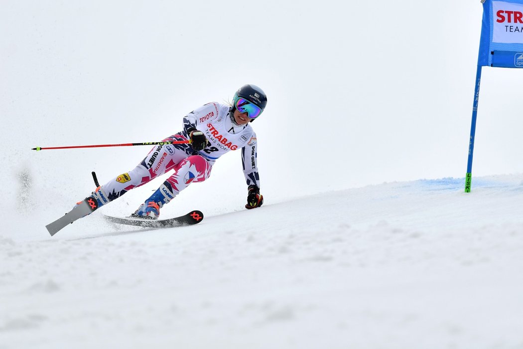 Tereza Kmochová v prvním kole obřího slalomu ve Špindlerově Mlýně