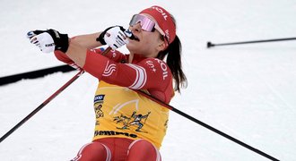 Tour de Ski: Ruska si vyjela přes milion, pro druhý triumf si doběhl Nor Klaebo