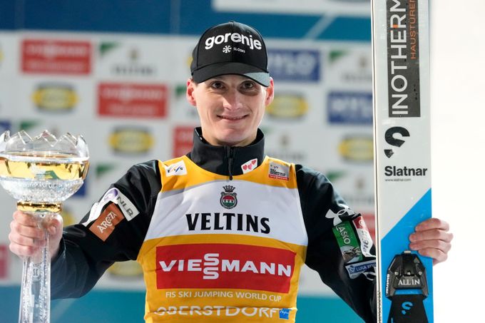 Dominance! Bratr a sestra Prevcovi vládnou skokům. Krásný rytmus, chválí Sakala Dominance! Bratr a sestra Prevcovi vládnou skokům. Krásný rytmus, chválí Sakala