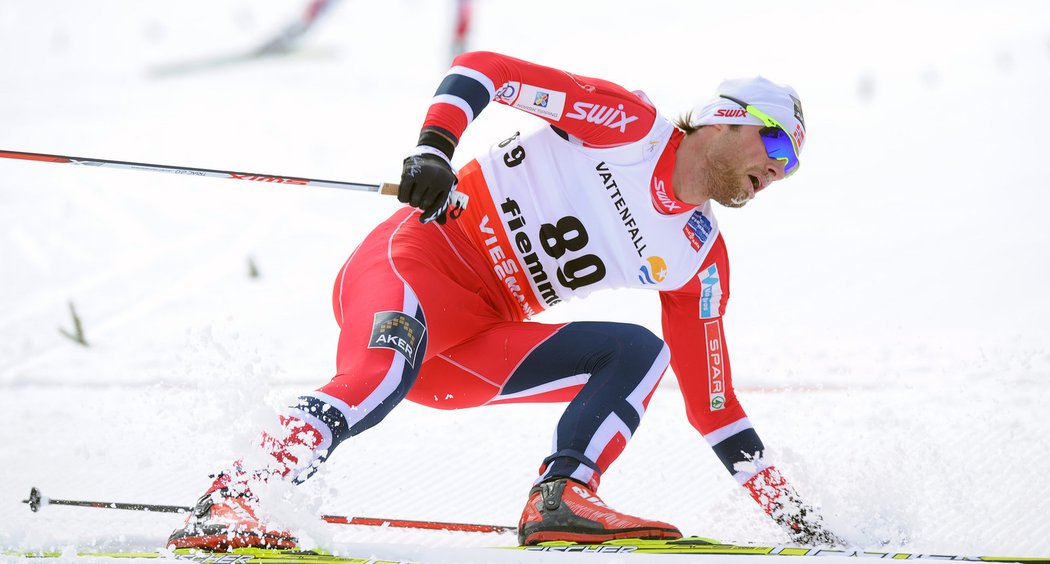 Nor Petter Northug si právě dojel pro své první zlato z Val di Fiemme, celkově je to ale jeho osmý triumf na světovém šampionátu