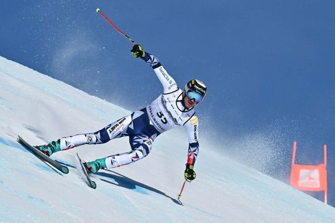 Sjezd v Crans Montaně ovládl Von Allmen. Zabystřan v generálce před ZOH nebodoval Sjezd v Crans Montaně ovládl Von Allmen. Zabystřan v generálce před ZOH nebodoval