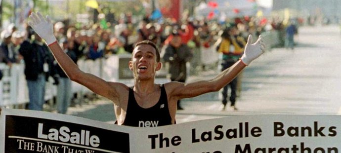 Chanuči na maratonu v roce 1999.