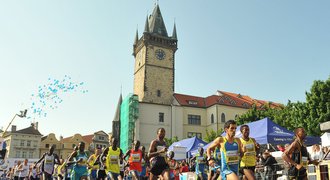 Pražský maraton uctí oběti z Bostonu, na bezpečnost dohlédnou kamery