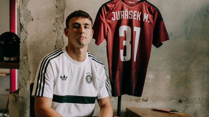 Matěj Jurásek posílil Spartu Matěj Jurásek posílil Spartu