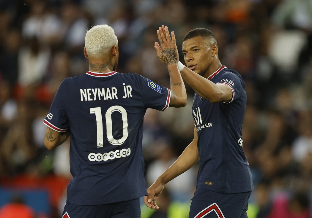 Hvězdné duo PSG Kylian Mbappé a Neymar