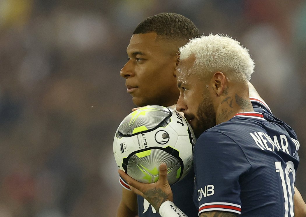 Hvězdné duo PSG Kylian Mbappé a Neymar