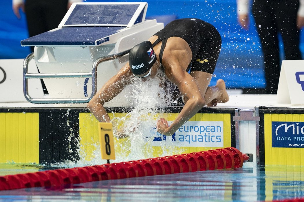 Barbora Seemanová vylepšila v semifinále ME svůj český rekord na 50 m kraul