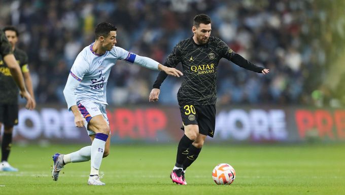 Messi a Ronaldo v jednom týmu? Internetem se šíří výmysl, ale Tévez má šanci Messi a Ronaldo v jednom týmu? Internetem se šíří výmysl, ale Tévez má šanci