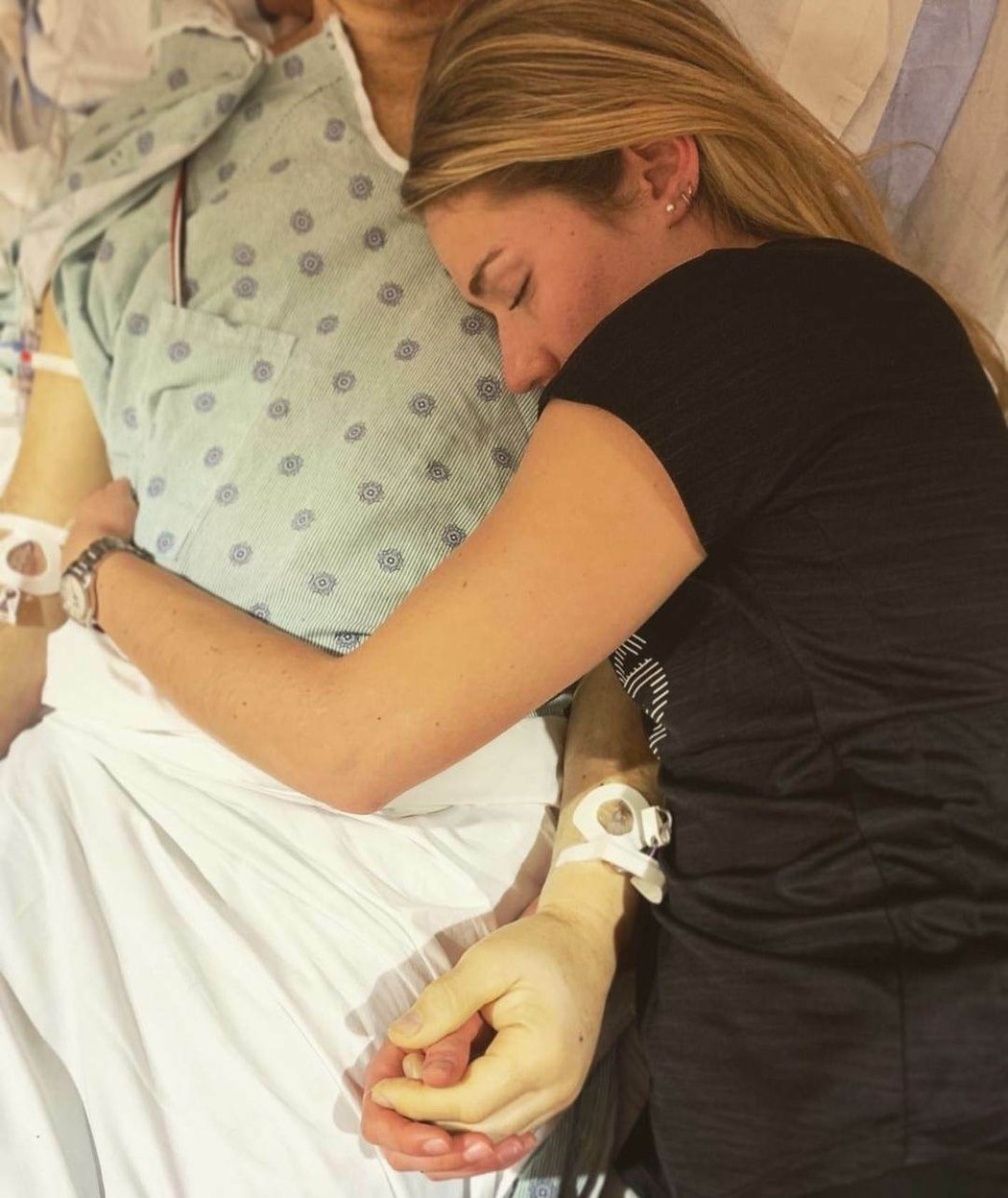Lyžařská hvězda Mikaela Shiffrinová trpěla po smrti otce formou posttraumatické stresové poruchy