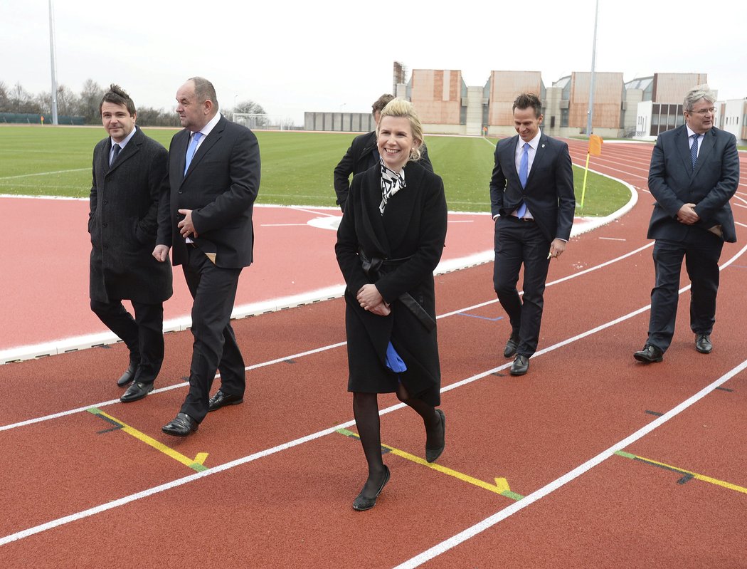 Ministryně školství Kateřina Valachová při otevření stadionu Přátelství na pražském Strahově