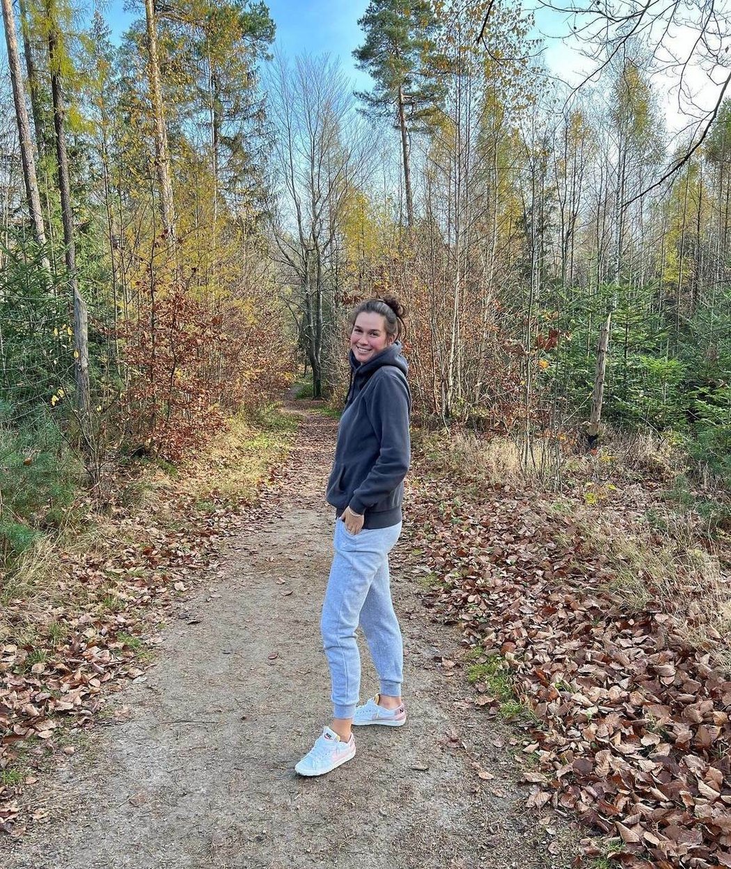 Tenistka Miriam Kolodziejová se po postupu své parťačky Vondroušové neubránila slzám štěstí