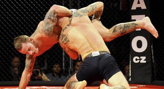 Organizátor šampionátu MMA v Praze: Je to férový souboj, žádná brutalita