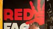 MMA zápasník Patrik Jevický podepisuje smlouvu s novou organizací RedFace