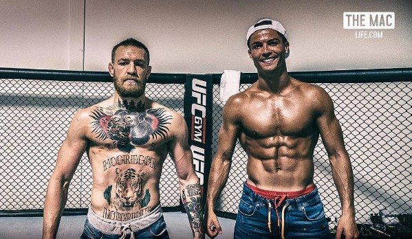 Bojovník MMA Conor McGregor s hvězdným hráčem Realu Madrid Cristianem Ronaldem