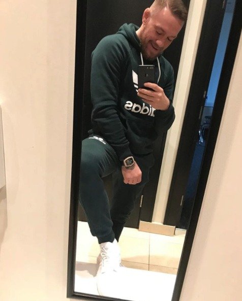 Conor McGregor je svou posedlostí drahým oblečením znám