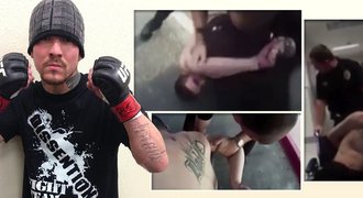 Přehnaný zákrok? Bojovníkovi MMA při zatýkání zlomili policisté krční páteř
