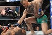 José Aldo se po knockoutu od McGregora zhroutil v šatně