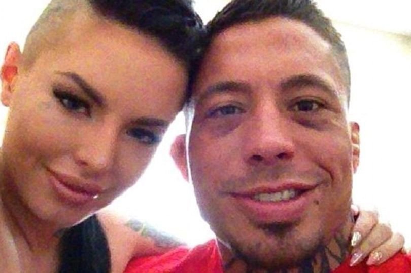 Bojovník MMA Jonathan Koppenhaver a pornhvězda Christy Macková tvořili pár, teď to skončilo u soudu.
