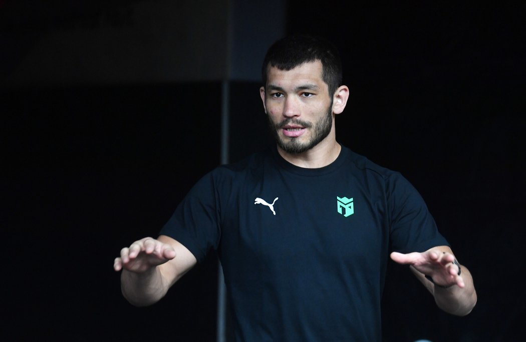 Machmud Muradov na tréninku v pražském Monster Gymu