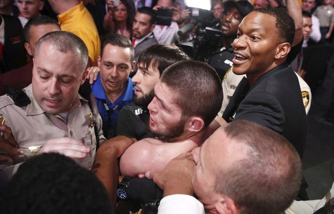 Chabib je psycho, říká hvězda MMA. Má McGregor problém s alkoholem? Chabib je psycho, říká hvězda MMA. Má McGregor problém s alkoholem?