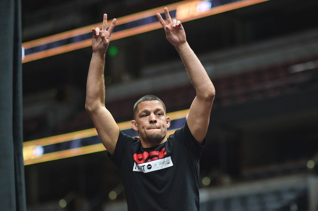 Nate Diaz během tréninku v anaheimském Honda Center