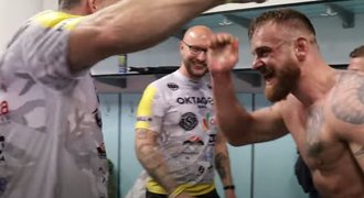 Kincl ukázal, co se dělo v šatně: Pět let! A on to neviděl. Ale i uznání Vémolovi Kincl ukázal, co se dělo v šatně: Pět let! A on to neviděl. Ale i uznání Vémolovi
