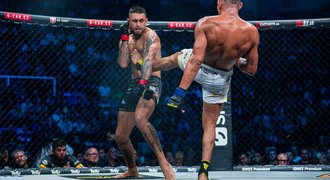 Ligocki bojoval i přes zranění: Vůbec jsem nepoužíval levou ruku, prostě blbý den v práci Ligocki bojoval i přes zranění: Vůbec jsem nepoužíval levou ruku, prostě blbý den v práci