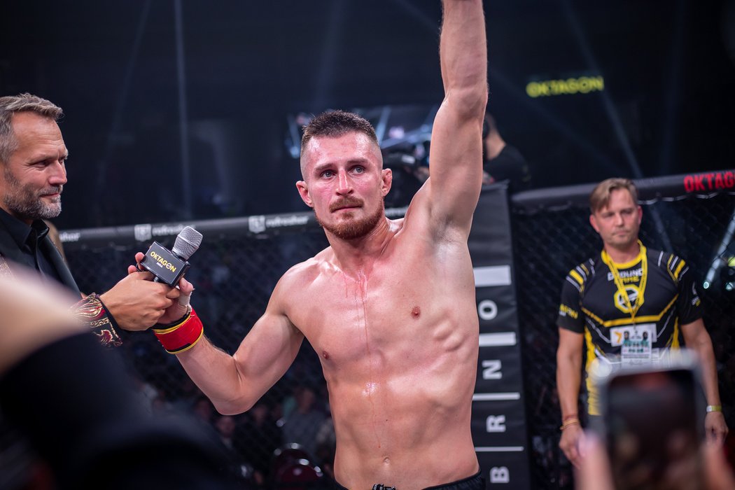 Český zápasník Andrej Kalašnik zvítězil na body