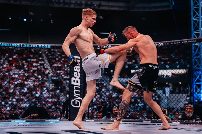 Český talent Jakub Batfalský poráží Karola Ryšavého na Oktagonu 72 Český talent Jakub Batfalský poráží Karola Ryšavého na Oktagonu 72