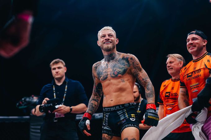 Senzační KO triumf domácího! Roušal vypnul elitního Švéda za 75 sekund, slaví i Humburger Senzační KO triumf domácího! Roušal vypnul elitního Švéda za 75 sekund, slaví i Humburger