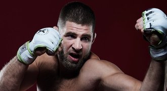 Ať nechodí do UFC! Vémola a spol. hodnotí Procházkův triumf v Rizinu
