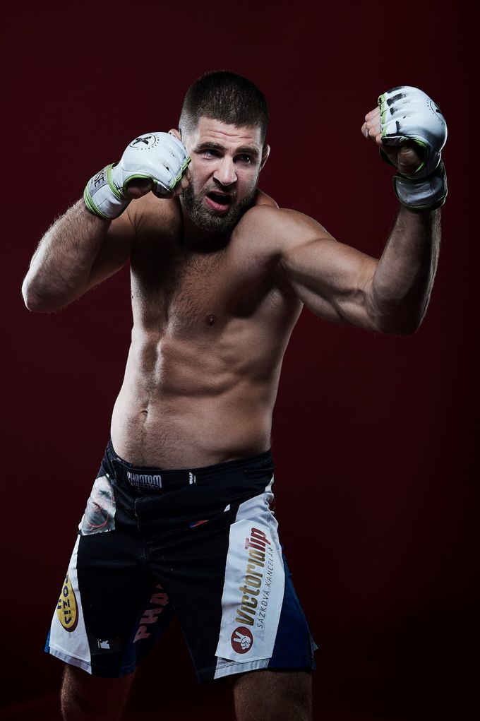 Je tu velká chvíle pro české MMA. Procházka zabojuje v Japonsku o pás Je tu velká chvíle pro české MMA. Procházka zabojuje v Japonsku o pás