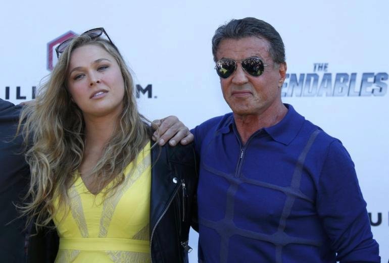 Ronda Rouseyová a Sylvester Stallone.