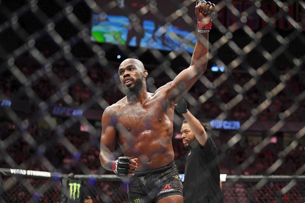 Jon Jones je považovaný za nejkomplexnějšího bojovníka UFC