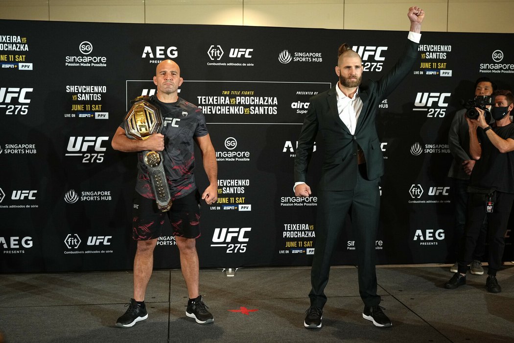 Glover Teixeira s mistrovským pásem, o který ho bude chtít Jiří Procházka připravit