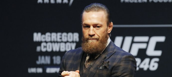 Conor McGregor se chystá na zápas s Donaldem Cerronem