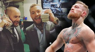 Kde mám soupeře?! McGregor dráždil balíkem peněz, dostal drsnou odpověď