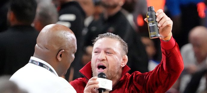 Conor McGregor se často ukazuje na veřejnosti, v UFC se už ale nějakou dobu neobjevil