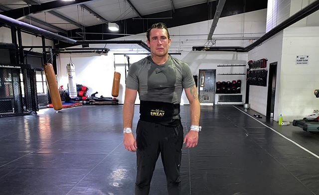 S brutálním hubnutím má zkušenosti i hvězda UFC Darren Till