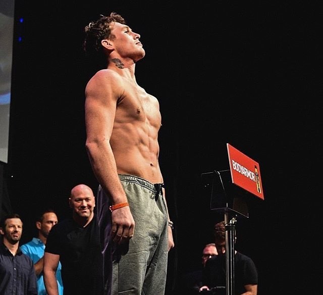 S brutálním hubnutím má zkušenosti i hvězda UFC Darren Till