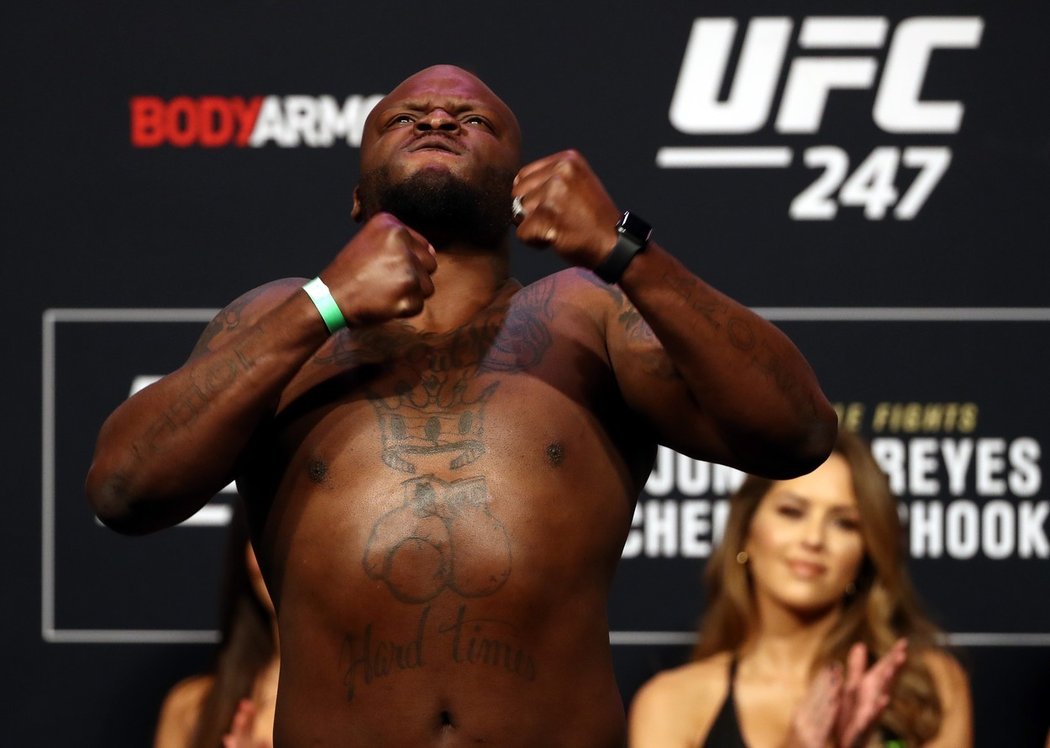 Derrick Lewis se může posunout v žebříčku výš