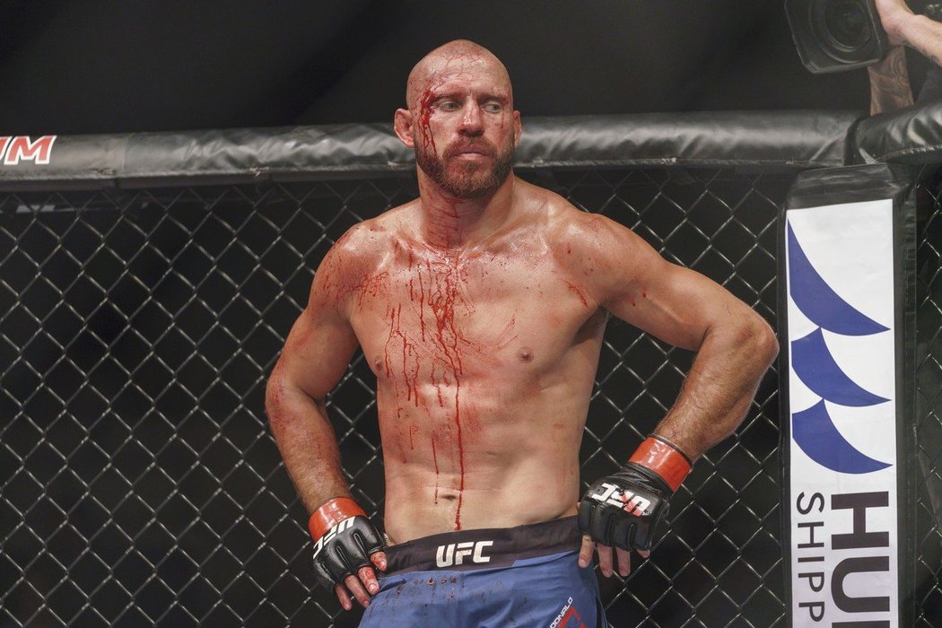 Donald Cerrone by se rád utkal s Conorem McGregorem