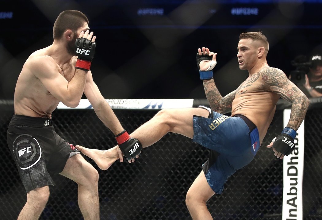 Soupeřem McGregora bude Dustin Poirier