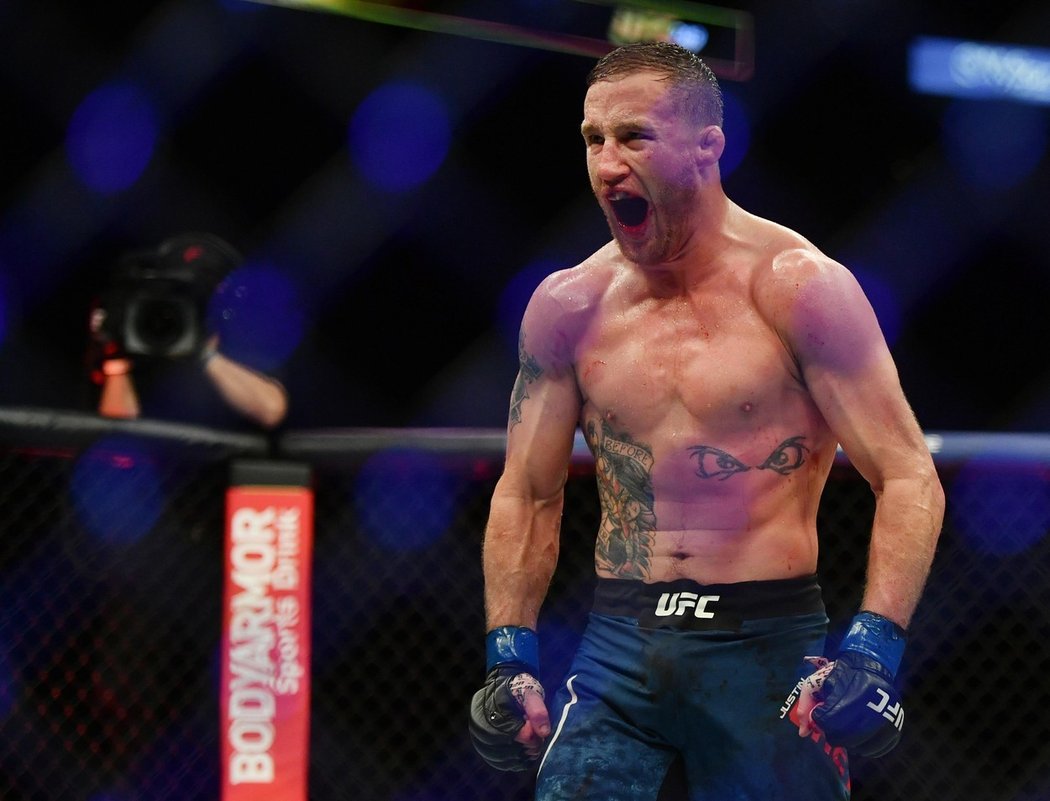 V hlavním zápase UFC 249 Justin Gaethje porazil Tony Fergusona díky technickému KO v posledním pátém kole.