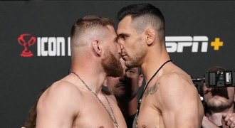 Blachowicz jde znovu do boje. S Rakicem se porvou (možná) o Procházku