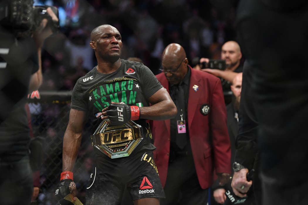 Šampion veltrové váhy Kamaru Usman