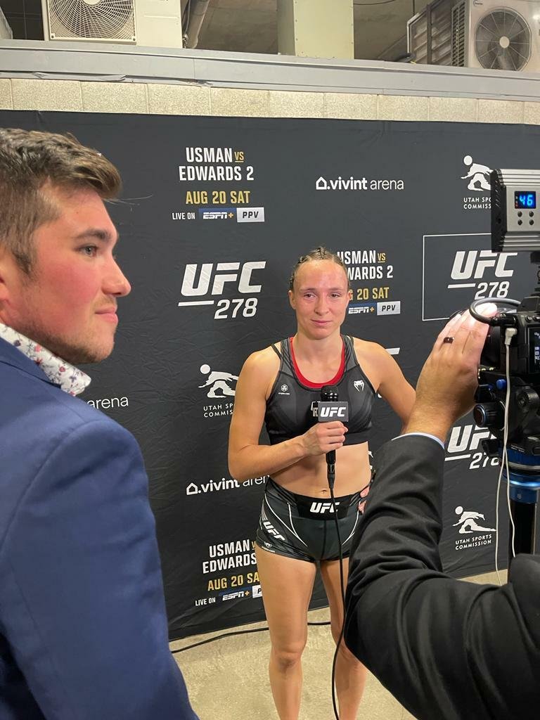 Lucie Pudilová po své výhře v UFC