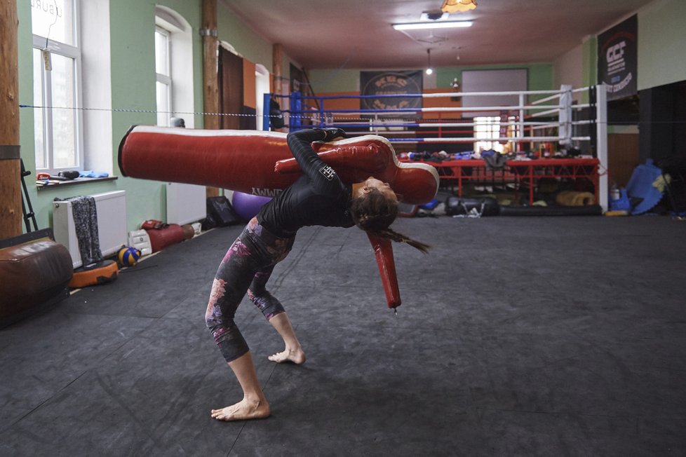 Česká MMA bojovnice Lucie Pudilová v tvrdé přípravě na další zápas v UFC.